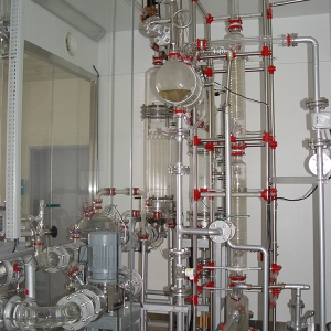 1-001-REACTOR_DEMONSTRATION_UNIT-CONDENSER,_TANK-2.jpg